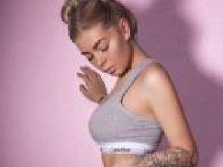 色情视频聊天 bonyaboobs