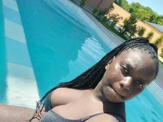 色情视频聊天 Boobyz