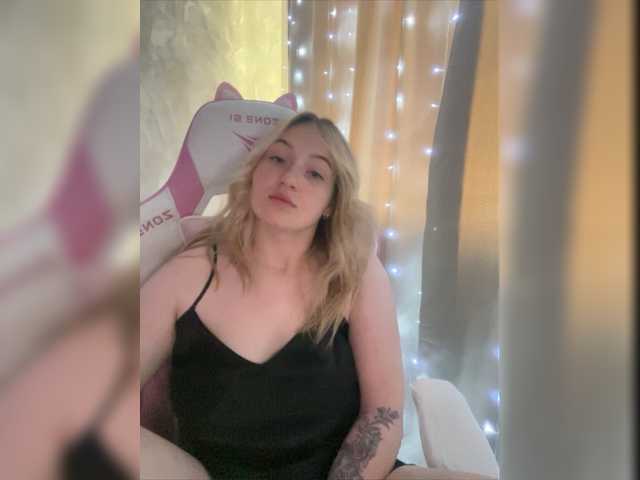 广播屏幕截图 BoredGirl