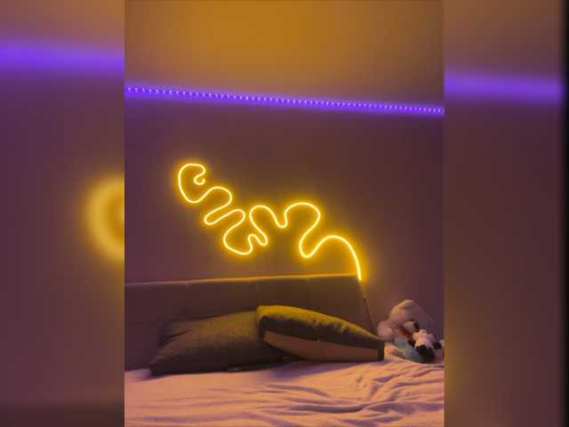 广播屏幕截图 BoredGirl