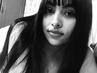 色情视频聊天 BrendaHoot