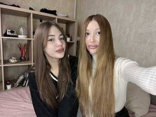 色情视频聊天 BrendiAlexis