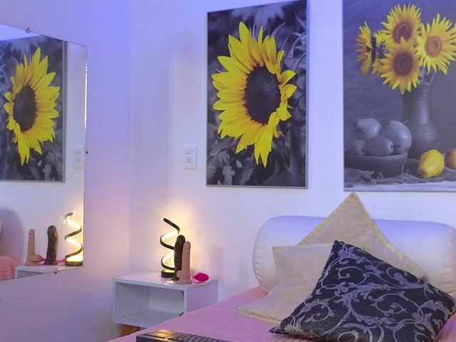 广播屏幕截图 Briana-giil