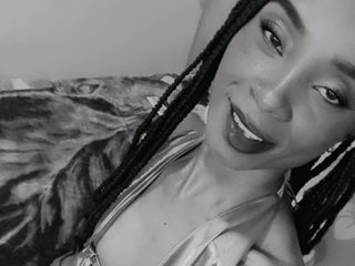 色情视频聊天 brianitahunterr