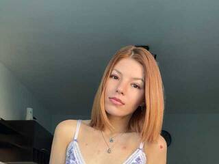 色情视频聊天 BriannaBook