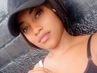 色情视频聊天 BriannaFox