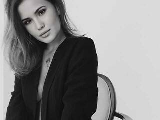 色情视频聊天 BrilliantKimmy