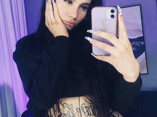 色情视频聊天 BritniSquirts