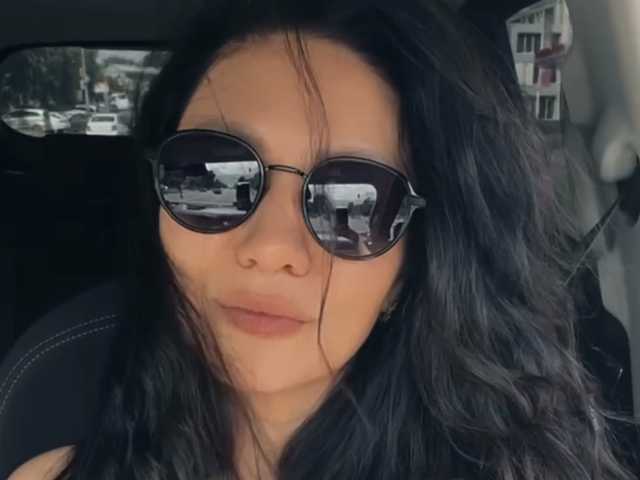 个人资料的照片 F_A_M_E