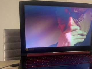 色情视频聊天 Buski