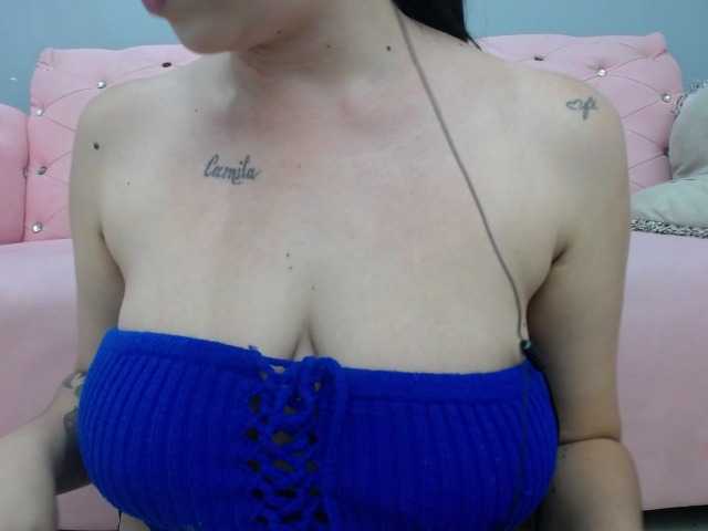 相片 CaeliBabandi deepthroat and saliva on tits every 150 tokens