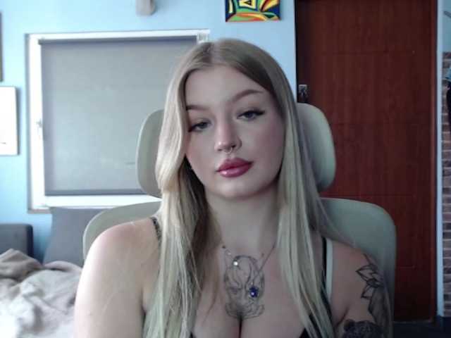 广播屏幕截图 CamilaLove