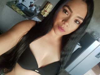 色情视频聊天 Camilamonroe