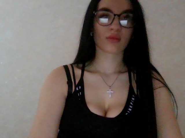广播屏幕截图 camillarose