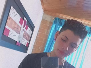 色情视频聊天 camilotomboy18