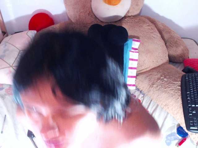 广播屏幕截图 candysquirrttt