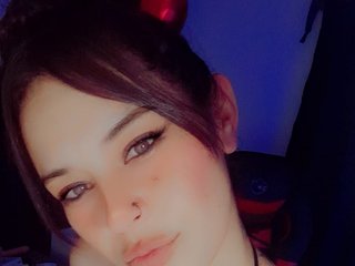 色情视频聊天 Carolineevans