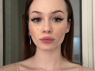 色情视频聊天 CarolynLindsey