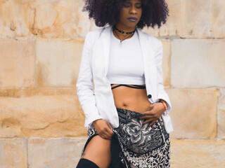 色情视频聊天 Cata420