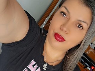 色情视频聊天 CATALINA-SANCHEZ