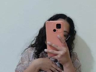 色情视频聊天 Catalinacute8