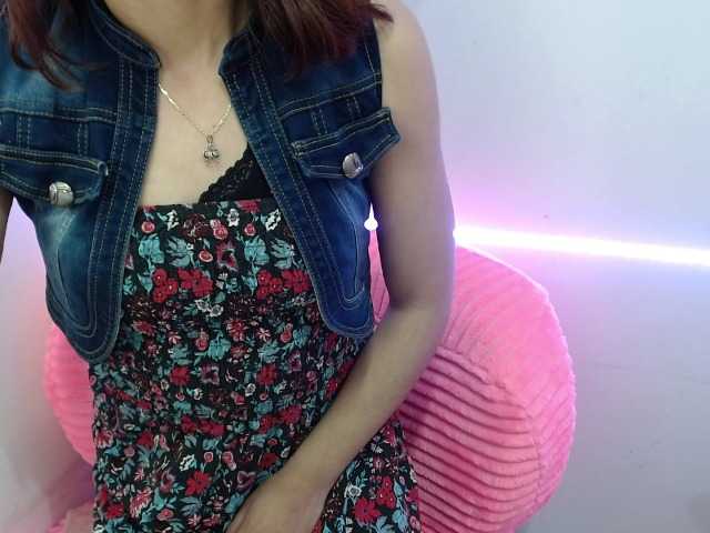 相片 Cathryskyy ♥show tits ♥ [77 tokens left] #pvt #18 #hot #bigass #lush #braces #skirt