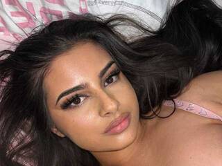 色情视频聊天 Celinelovely