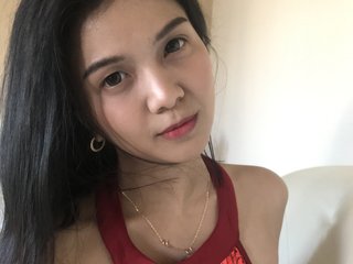 色情视频聊天 CelineMontes