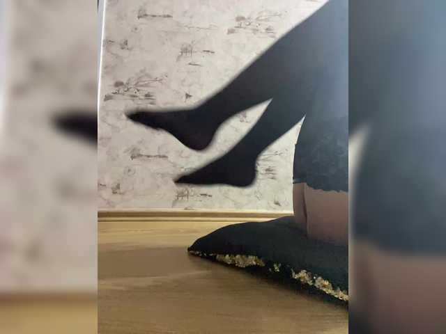 广播屏幕截图 CHANEL77777