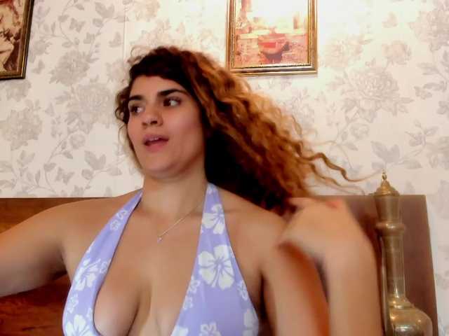 相片 Chantal-Leon I WANT TO BE A NAUGHTY GIRL !!!!! UNLIMITED CONTROL OF MY TOYS JUST IN PVT!!1 FINGERING MY PUSSY AT GOAL #latina #bigtits #18 #bigass #french #british #lovense #domi