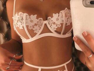 色情视频聊天 charlott-knox