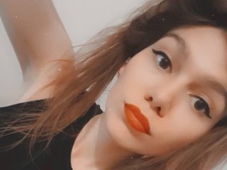 色情视频聊天 CharlotteHoney