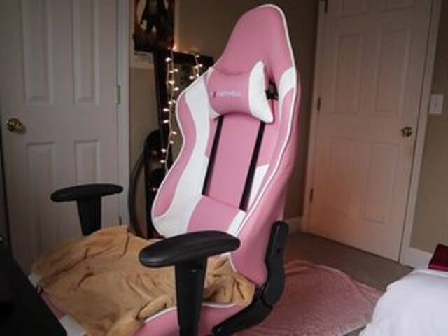 广播屏幕截图 Cherrybombb