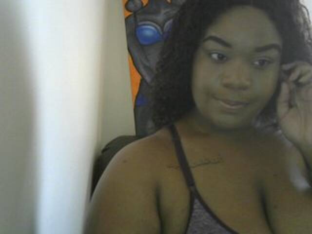 广播屏幕截图 chestychasity