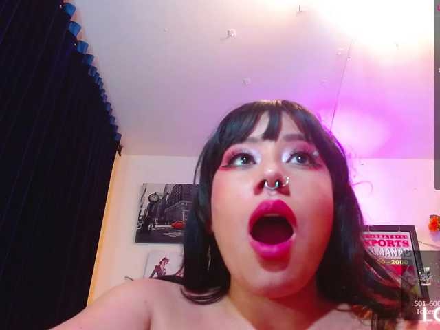 相片 chloe-liu HI GUYS!♥ Get me Naked 111 tks ♥ ♥at goal: fingering pussy ♥ #anal #lamer el ano #sexo oral #mamada