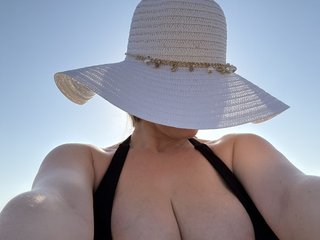 色情视频聊天 ChloeMelons