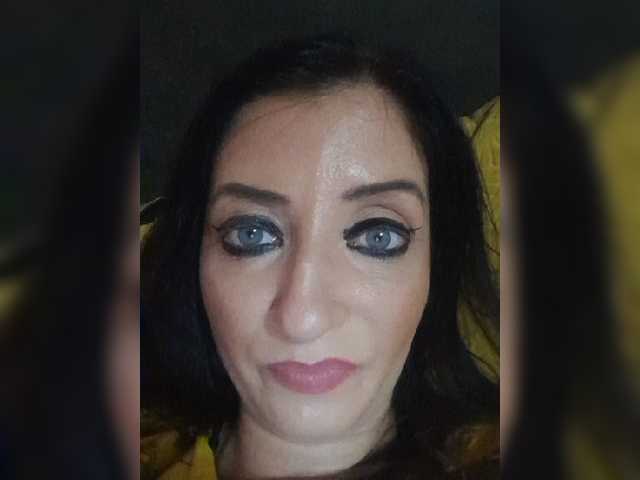 广播屏幕截图 ChristianaHot