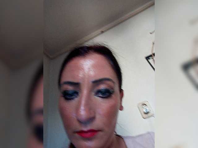 广播屏幕截图 ChristianaHot