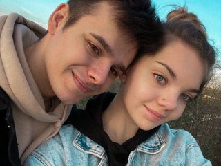 色情视频聊天 ChristineAndJames