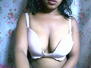 色情视频聊天 Ciara12