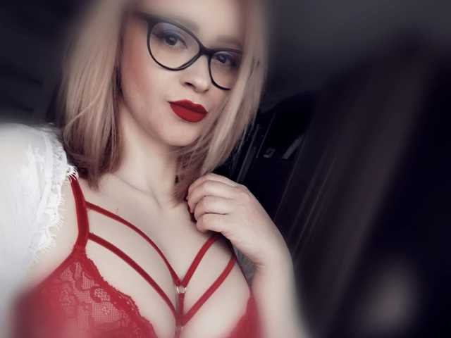 个人资料的照片 Claire95sm