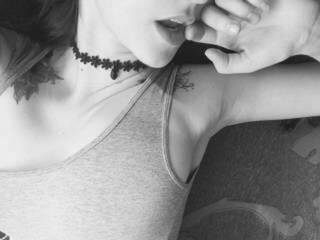 色情视频聊天 cleohottie