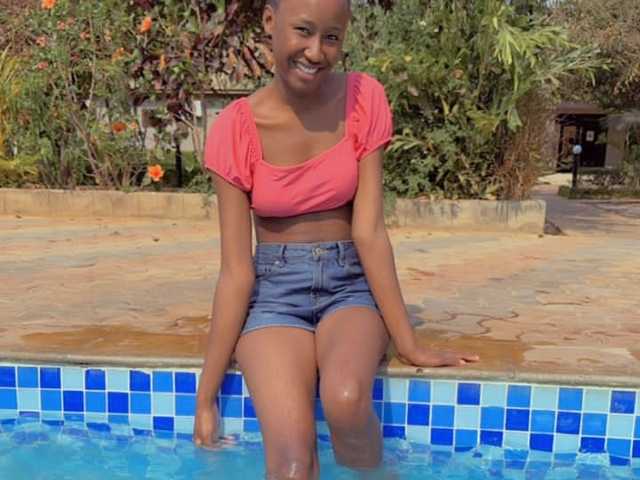 个人资料的照片 Cocobloom