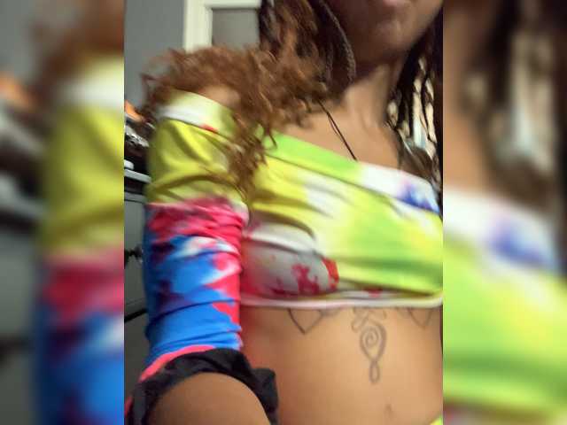 广播屏幕截图 Contortnympho