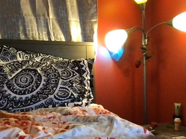 广播屏幕截图 Contortnympho