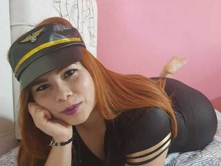 色情视频聊天 coraima