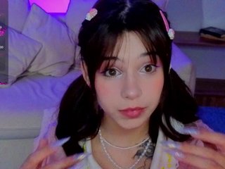 色情视频聊天 CoralineJones