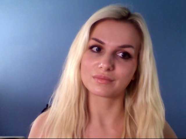 广播屏幕截图 Cornelia22hot