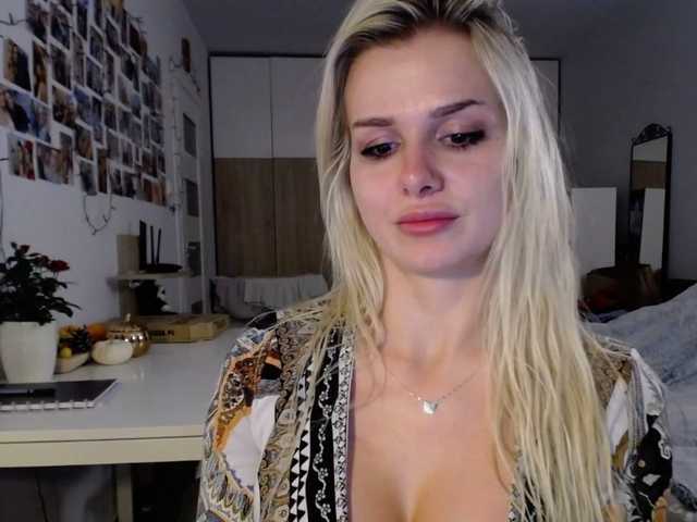 广播屏幕截图 Cornelia22hot
