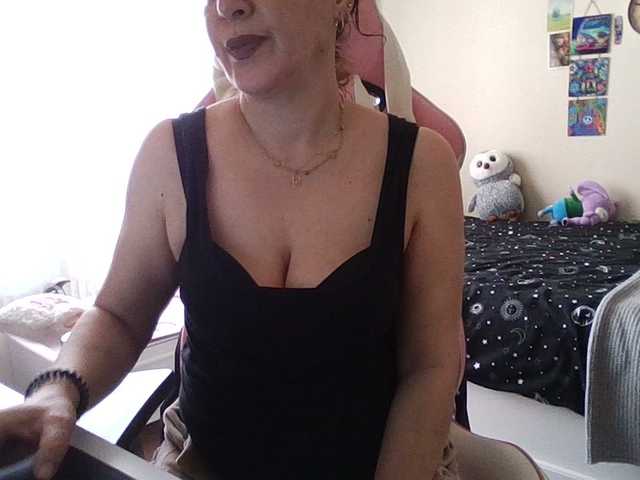 广播屏幕截图 Crayzlady